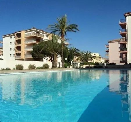 Sm530-b124 Maxime 2 Pieces 4 Couchages Piscine Apartamento *